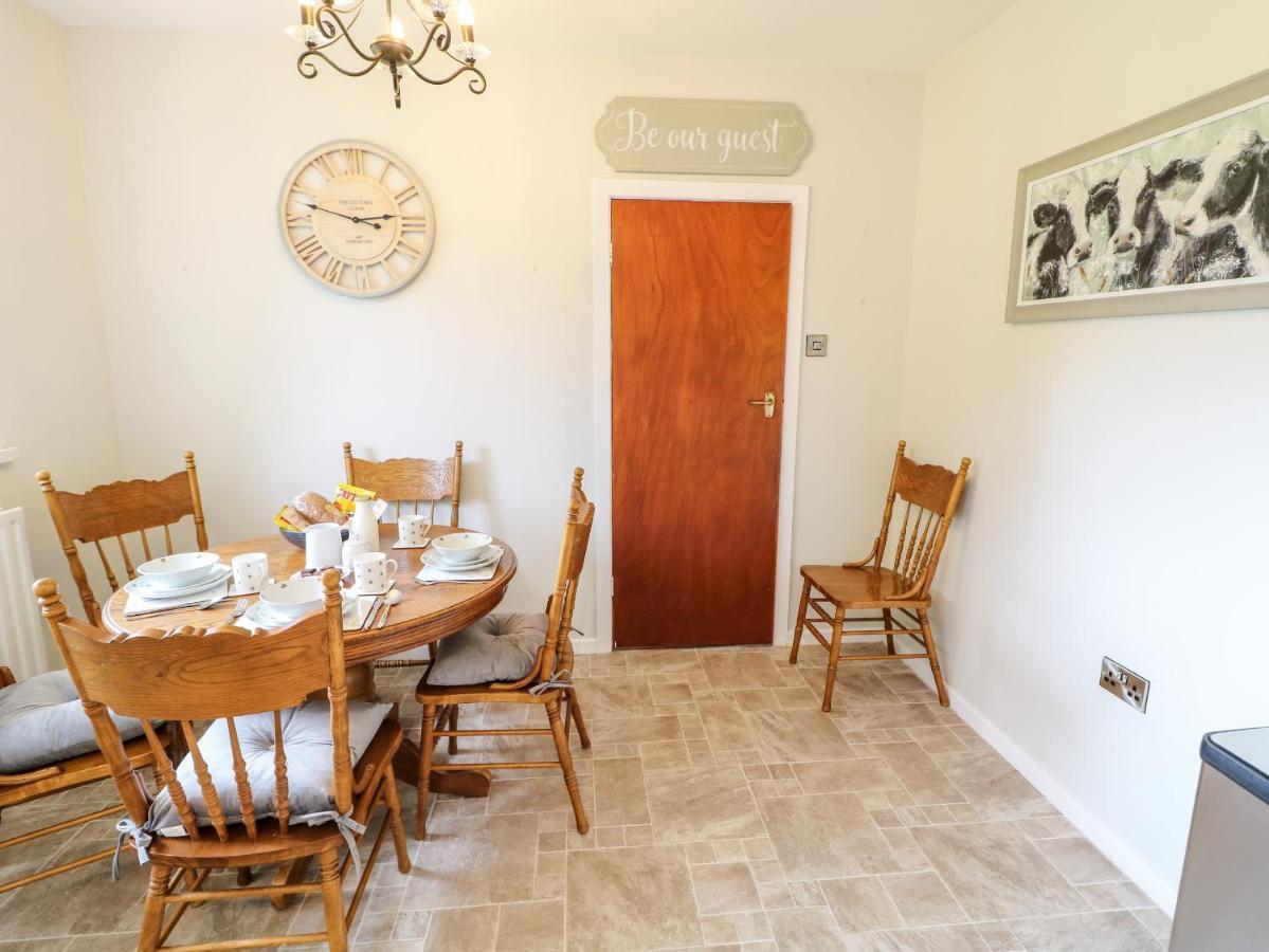 Glebe Farm Cottage Newry Exterior foto